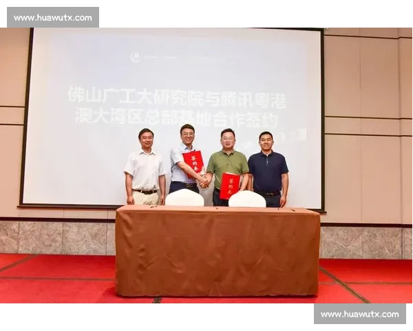 数字化转型背景下的足球产业市场推广创新模式与品牌价值提升路径研究